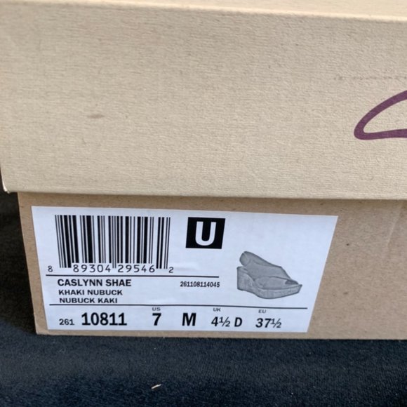 NEW IN BOX! Caslynn Shae Clark Wedge Sandals - Picture 6 of 7